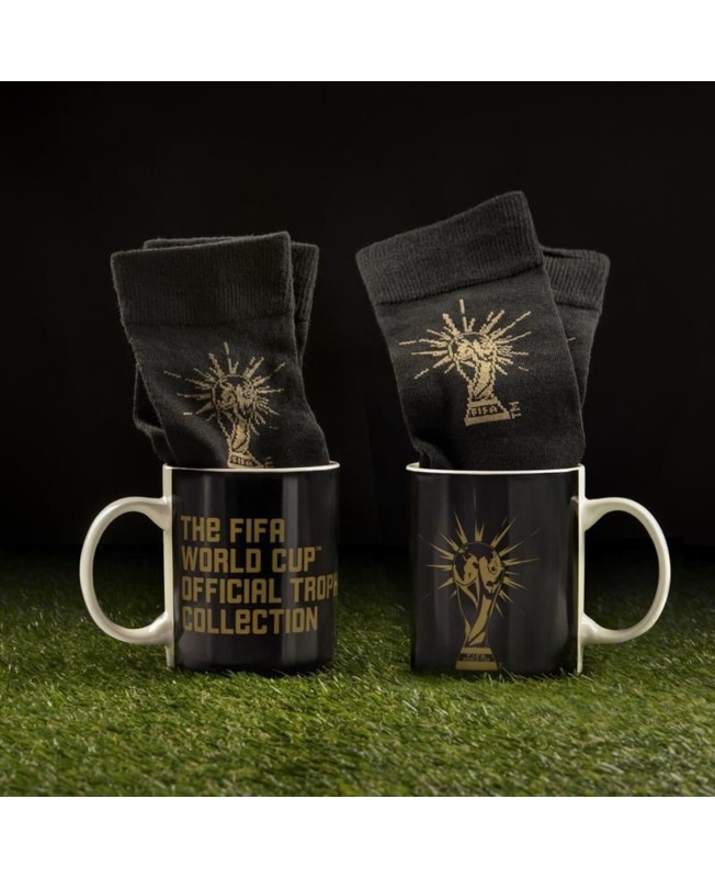 Set taza y calcetines paladone fifa