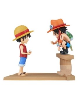 Figura banpresto one piece world collectable log stories luffy y ace 8cm