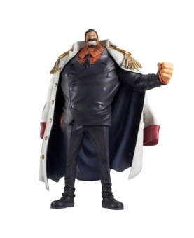 Figura ichibansho one piece legendary hero garp joven