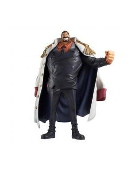 Figura ichibansho one piece legendary hero garp joven